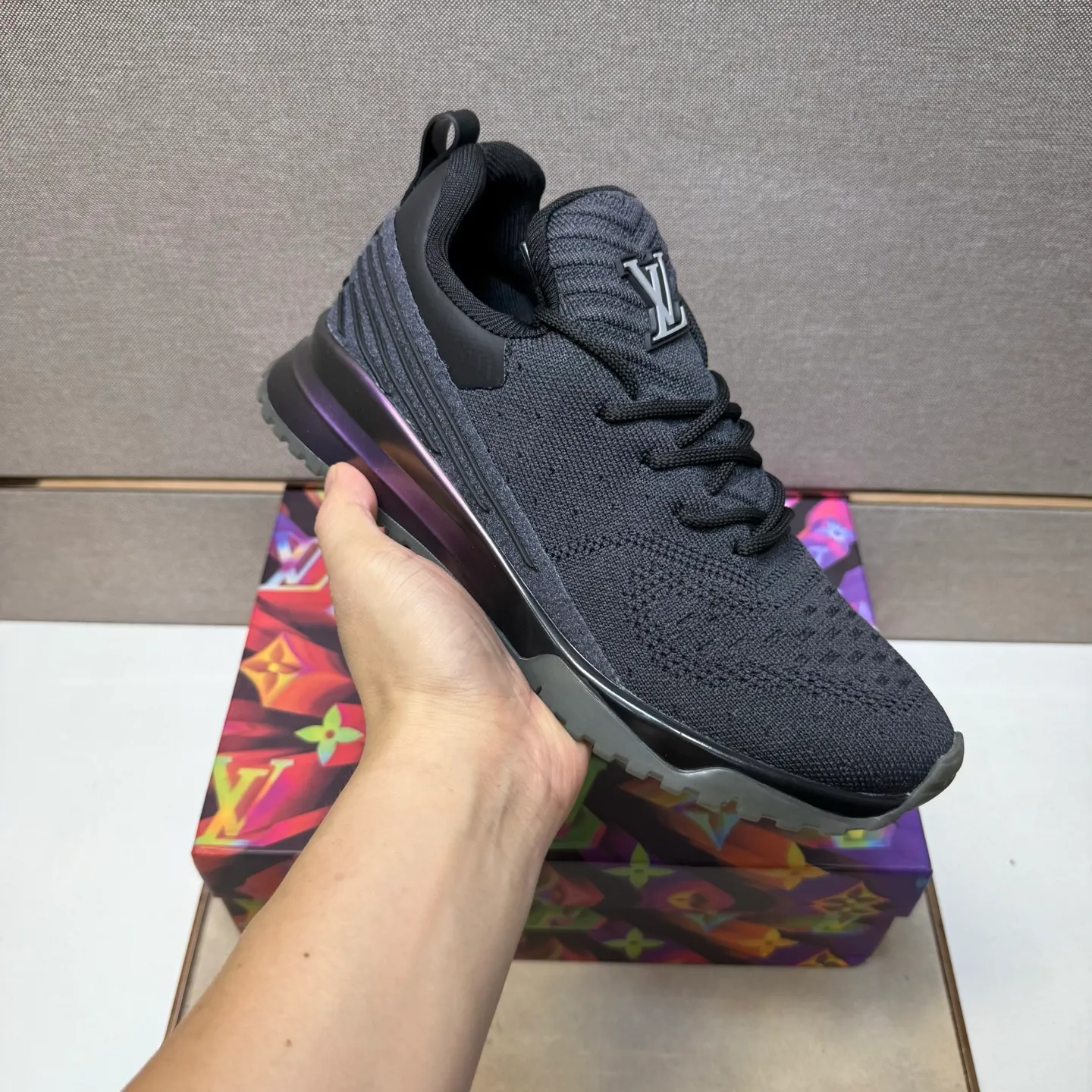 ⬛️Men's shoes 💰p480 [LV～] Men's casual shoes 2025z cabinet sales simultaneously 🔶Size: 38-44 #️⃣ 🔷4 colors🔜The upper is made of multi-material splicing➕Mesh lining, comfortable and breathable, sole: original comfortable and wear-resistant outsole, ⚠️real thing📱photographed🎬real thing is better📢📢📢